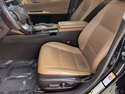 Used 2017 Lexus ES 350 w/ Navigation System Package image 16