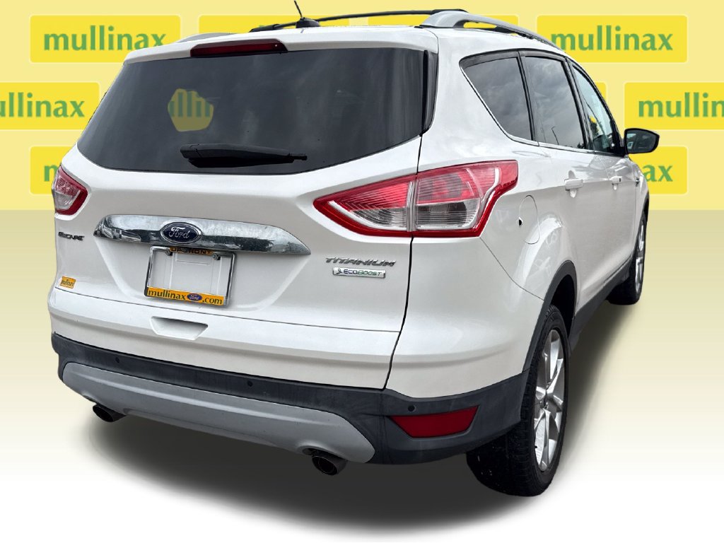 Used 2014 Ford Escape Titanium w/ Equipment Group 401A FWD image 4