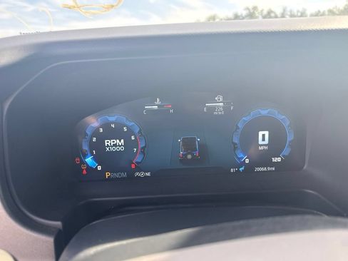Certified 2025 Ford Bronco Badlands AWD/4WD image 10