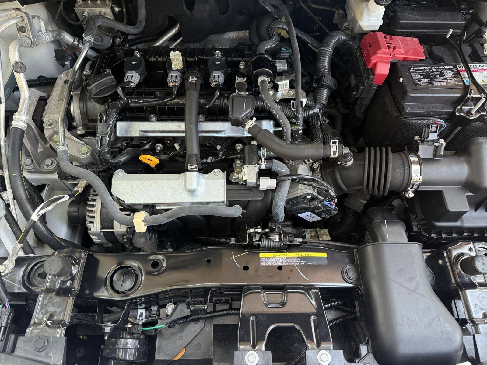 Used 2025 Nissan Versa SV FWD image 28