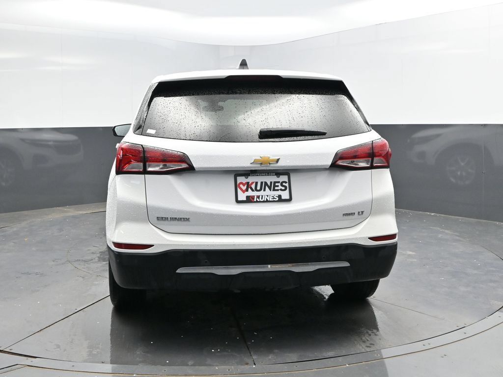 Used 2024 Chevrolet Equinox LT AWD/4WD image 6