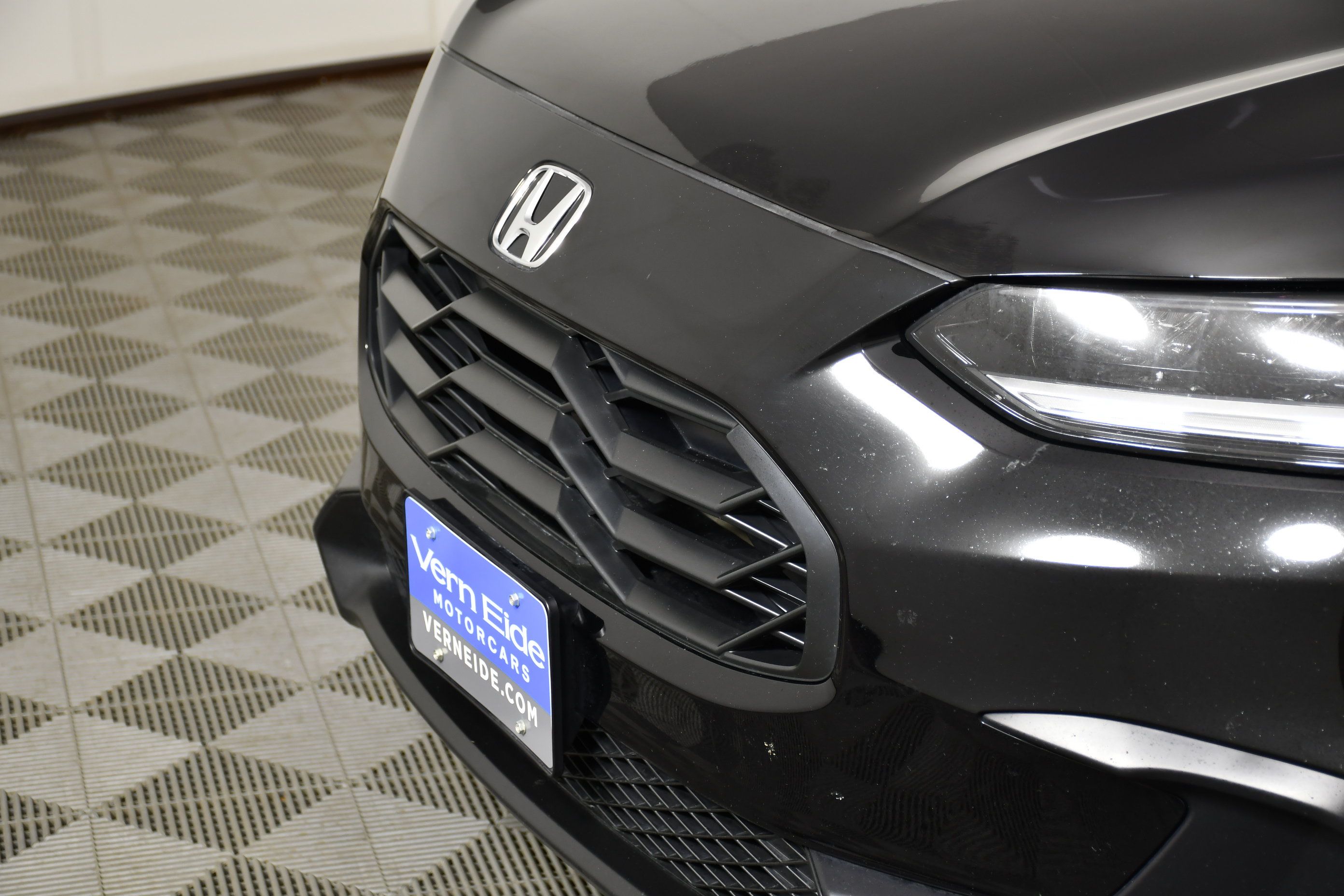 Certified 2025 Honda HR-V Sport image 11