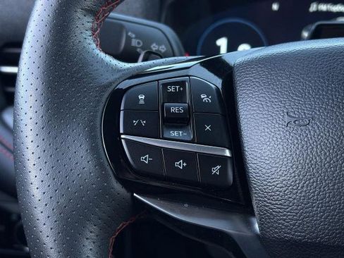 Certified 2025 Ford Explorer ST image 16