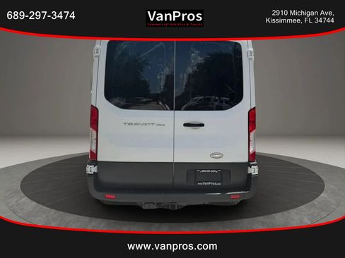 Used 2015 Ford Transit 250 130 Medium Roof RWD image 4