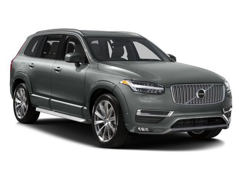 Used 2016 Volvo XC90 T6 Momentum w/ Momentum Plus Package AWD/4WD image 6