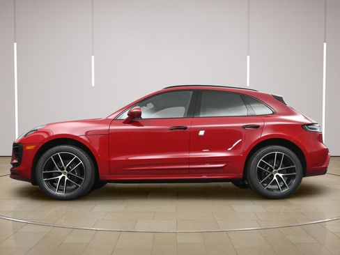 New 2026 Porsche Macan AWD/4WD image 30