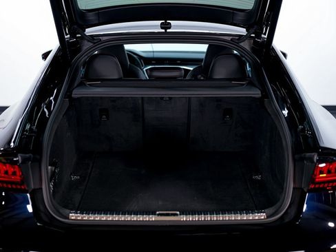 Used 2024 Audi RS 7 Performance image 11