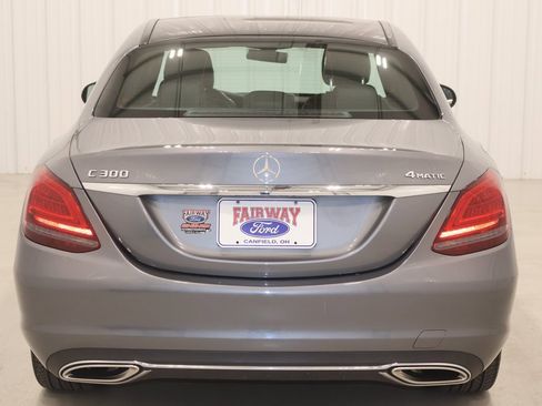 Used 2021 Mercedes-Benz C 300 4MATIC Sedan image 9