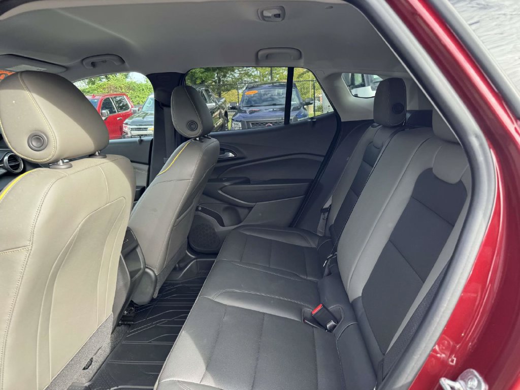 Used 2024 Chevrolet Trax ACTIV w/ Driver Confidence Package FWD image 13