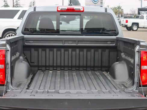 Used 2021 Chevrolet Colorado LT w/ Safety Package image 54