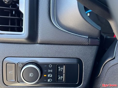 Used 2024 Ford Bronco Sport Big Bend w/ Convenience Package AWD/4WD image 29