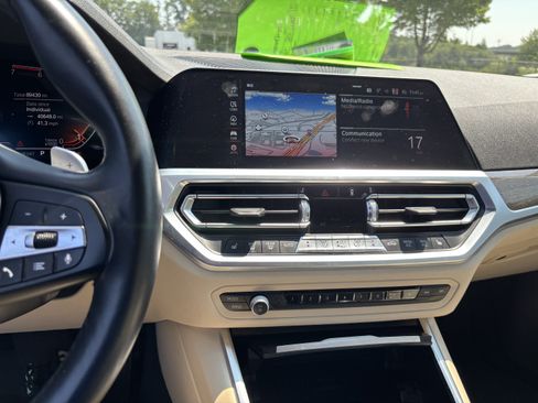 Used 2021 BMW 330i Sedan RWD image 30