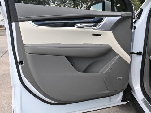 New 2025 Cadillac XT6 Premium Luxury w/ Technology Package image 19