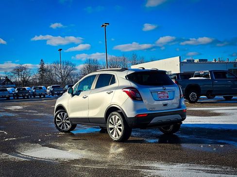 Used 2019 Buick Encore Preferred image 6