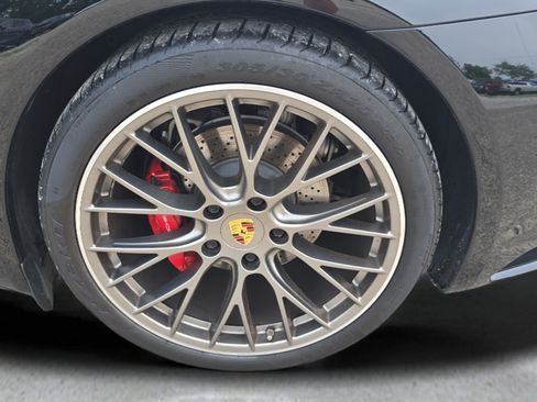 Used 2017 Porsche 911 Carrera S w/ Sport Package RWD image 28