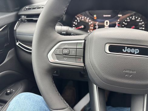 New 2026 Jeep Compass Latitude image 24