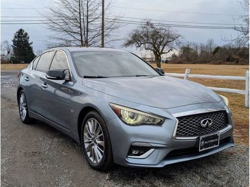 Used 2018 INFINITI Q50 Luxe image 3