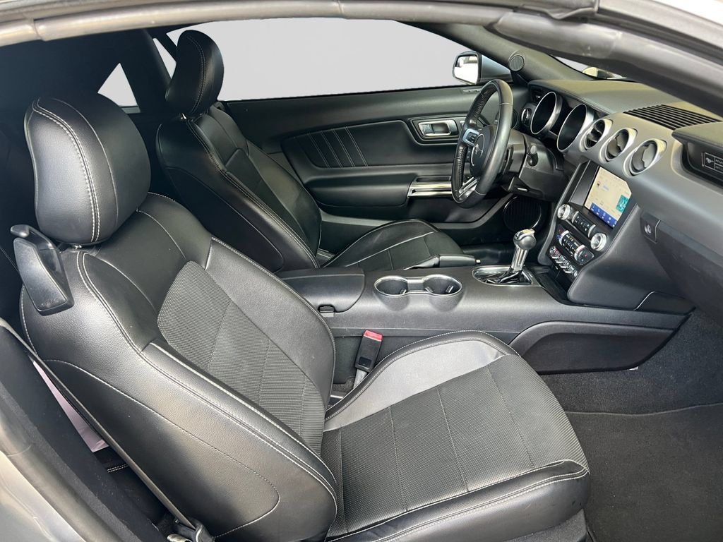 Used 2020 Ford Mustang GT Premium RWD image 17