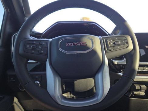 Used 2026 GMC Sierra 1500 Elevation w/ Elevation Select Package AWD/4WD image 25