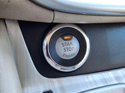 Used 2016 Nissan Murano S w/ Navigation Package image 23