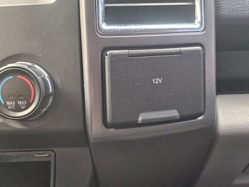 Used 2016 Ford F150 XLT AWD/4WD image 33