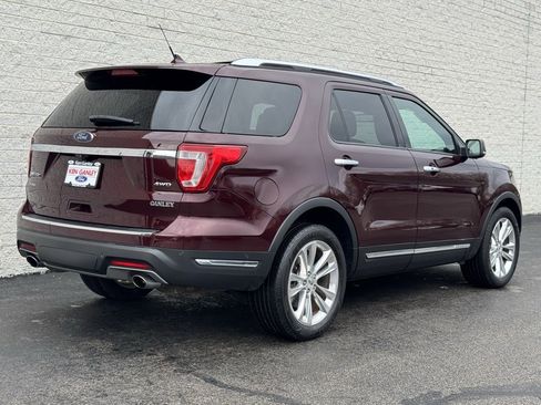 Certified 2018 Ford Explorer Limited w/ Equipment Group 301A image 9