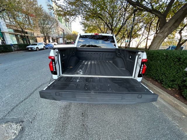 Used 2022 Ford F150 Lightning XLT AWD/4WD image 26