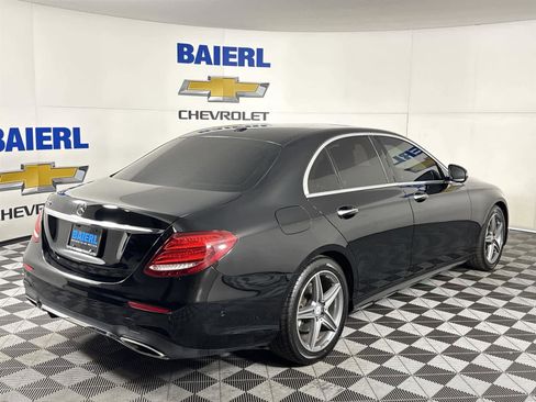 Used 2017 Mercedes-Benz E 300 image 5