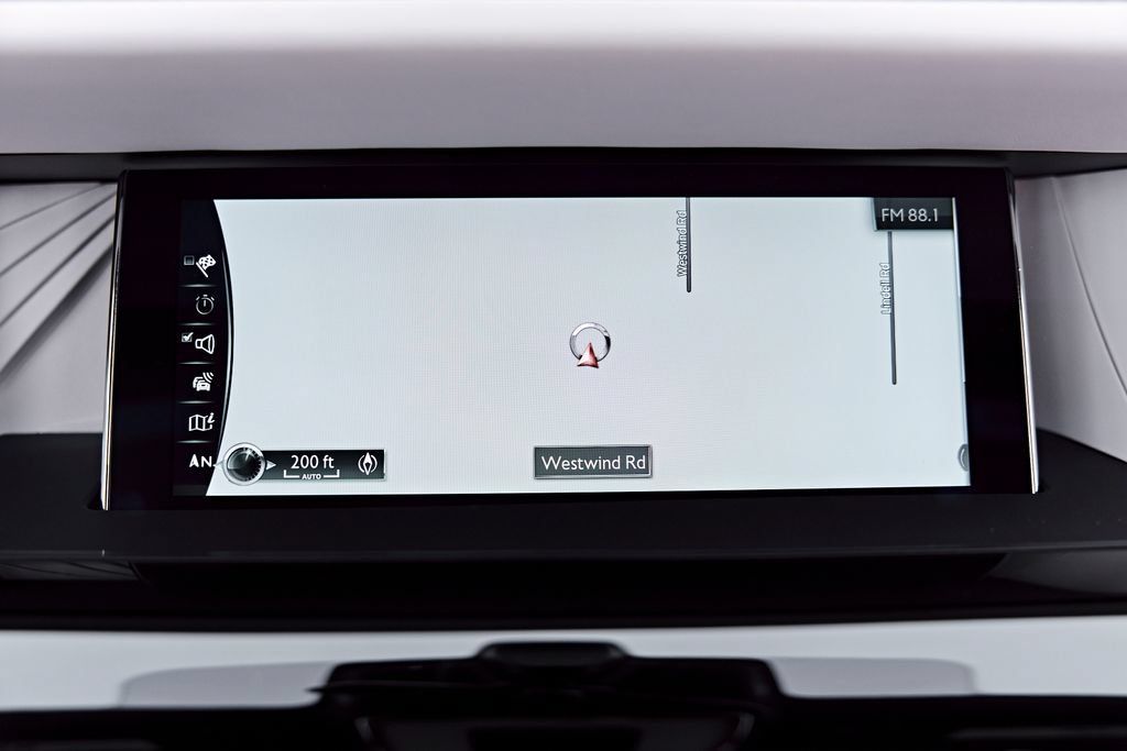 Used 2021 Rolls-Royce Phantom Sedan RWD image 91