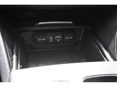 Used 2017 Kia Optima LX FWD image 28