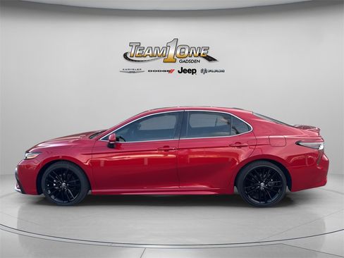 Used 2023 Toyota Camry XSE image 6