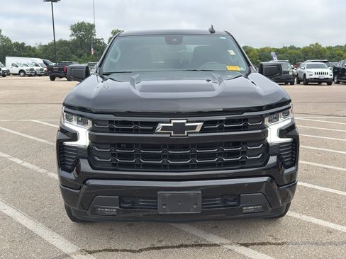 Used 2022 Chevrolet Silverado 1500 RST AWD/4WD image 9