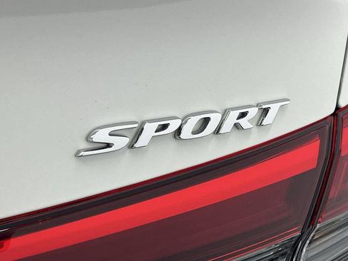 Used 2024 Honda Civic Sport image 22