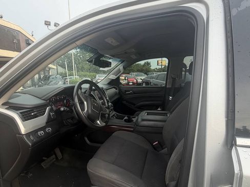 Used 2015 GMC Yukon XL SLE AWD/4WD image 13