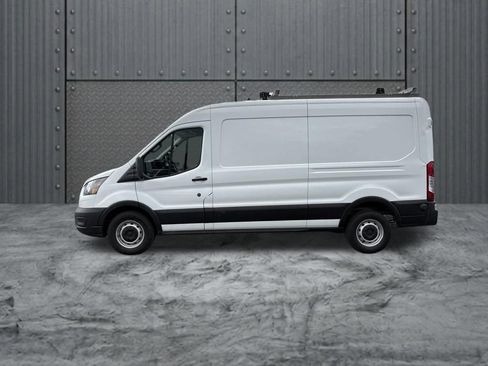 Used 2020 Ford Transit 250 Medium Roof w/ Load Area Protection Package RWD image 4