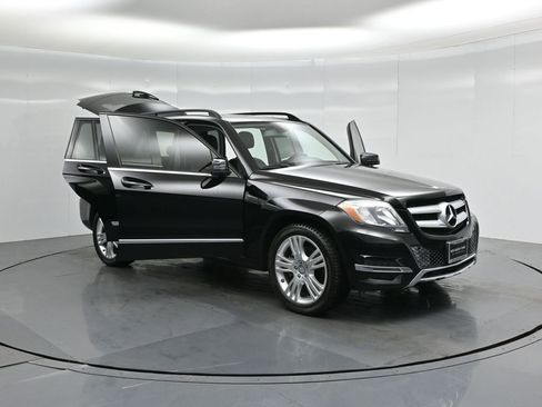 Used 2015 Mercedes-Benz GLK 350 2WD image 28