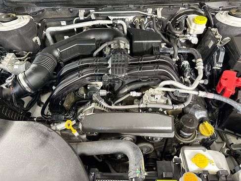 Used 2020 Subaru Outback Touring AWD/4WD image 34