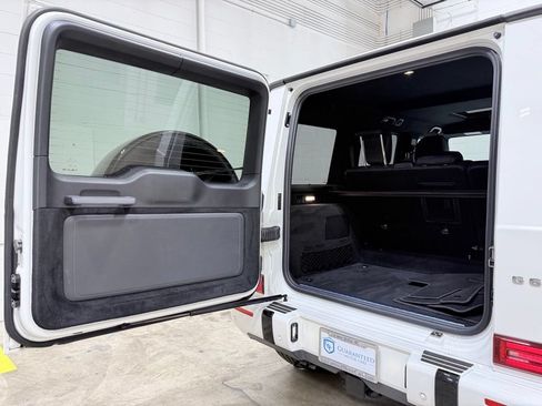 Used 2022 Mercedes-Benz G 63 AMG 4MATIC w/ AMG Performance Package image 57