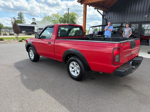 Used 2001 Nissan Frontier XE RWD image 6