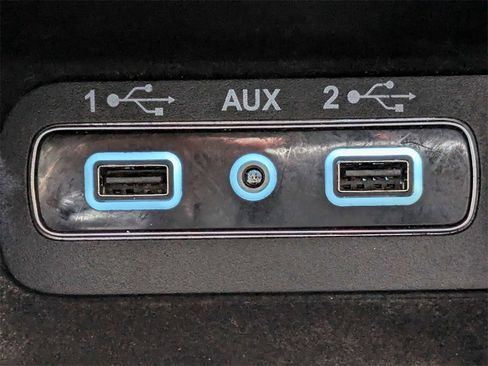 Used 2021 Jeep Grand Cherokee Laredo image 27