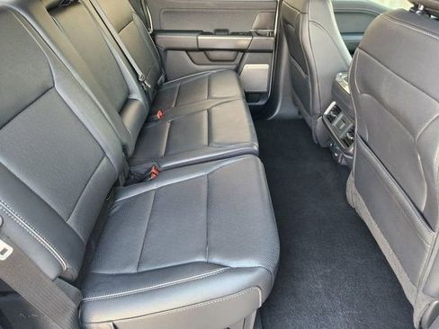 Used 2025 Ford F150 Lariat w/ Equipment Group 501A Mid image 31