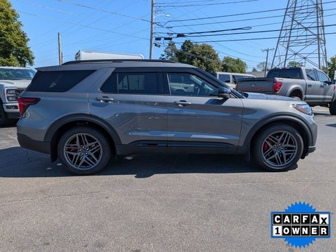Certified 2025 Ford Explorer ST w/ Sun And Sound Package AWD/4WD image 3