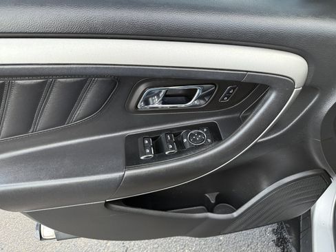 Used 2014 Ford Taurus SEL w/ Equipment Group 201A image 13