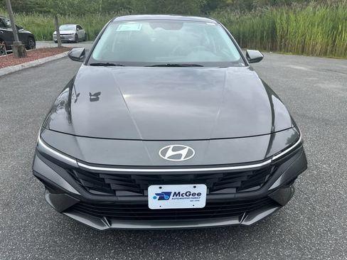 New 2026 Hyundai Elantra Hybrid FWD image 8