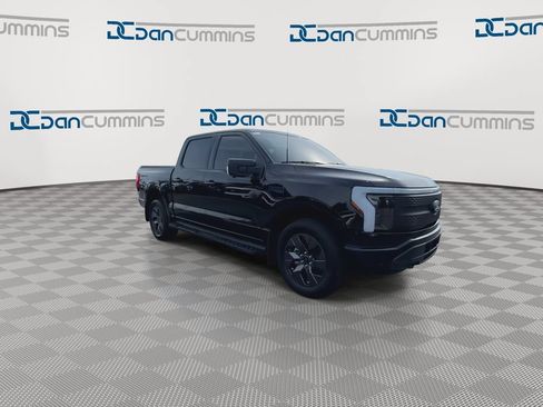 Used 2024 Ford F150 Lightning Flash AWD/4WD image 3