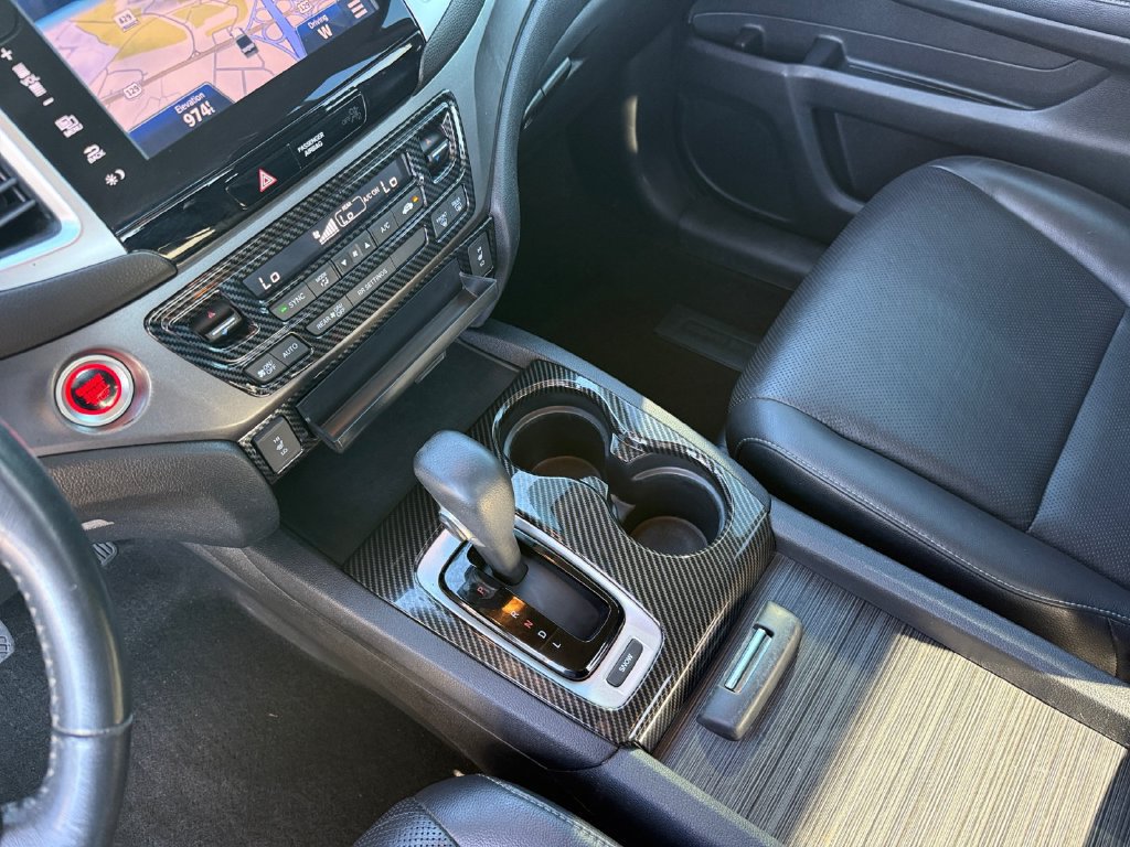 Used 2017 Honda Ridgeline RTL-T image 22
