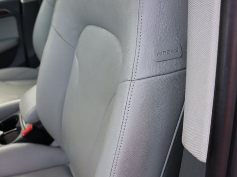 Used 2015 Audi Q5 TDI Prestige AWD/4WD image 24