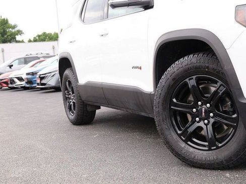 Used 2022 GMC Acadia AT4 AWD/4WD image 3