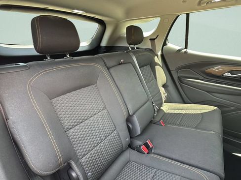 Used 2018 GMC Terrain SLE w/ Driver Convenience Package AWD/4WD image 14