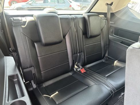 Used 2022 Volkswagen Atlas SE w/ Panoramic Sunroof Package image 17